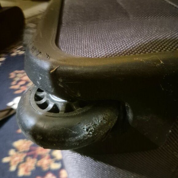 Nautica Suitcase - Picture 10 of 10